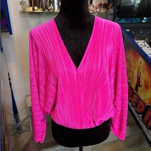 NEW Good American Always Fits Plisse Sculpt Top in Fuchsia Pink001 Size 1/2